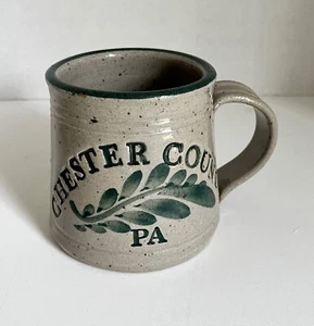 Vintage signierter Chester County, PA Becher Salzglasiert Steinzeug Keramik - Bild 1 von 4