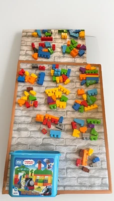 Mega Bloks Thomas The Train and friend Mega Blocks 120 pieces - Image 1 of 4