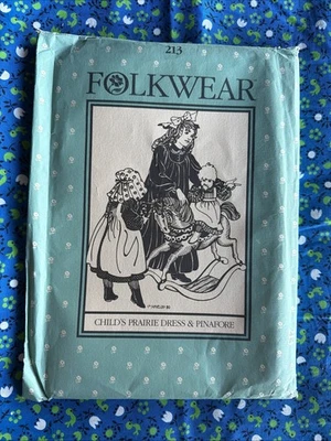 Vestido folclórico infantil pradaria padrão de costura Pinafore - Imagem 1 de 4