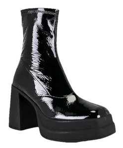 FREE PEOPLE Rich Black Patent Leather Double Stack Platform Booties Boots 40 9.5 - Picture 1 of 8