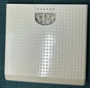Hanson Retro Vintage Cream Bathroom Scales Made in Ireland - Picture 1 of 9
