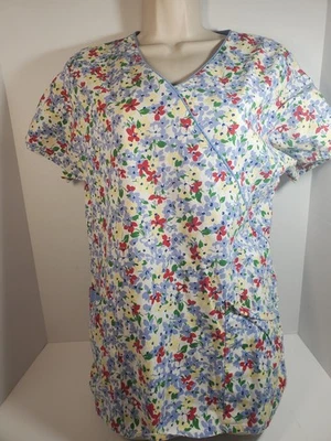 Dickies Ditsy Floral White Women's Scrub Top Size Medium M - Image 1 of 3