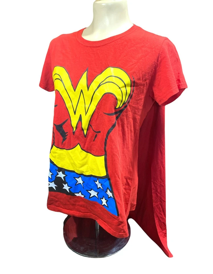 Wonder Woman Women's Costume T-Shirt with Cape Adult Superhero Cosplay - Size S - Image 1 of 4