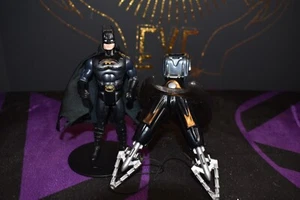 Batman Returns BOLA STRIKE BATMAN Toys R Us Exclusive 1991 Kenner - Picture 1 of 6
