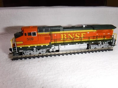 N Scale Atlas #48808, Dash 8-40BW BNSF #509 NIB- DCC ready - Image 1 of 4