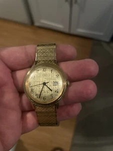 timex Herrenuhr Aufziehen funktioniert - Bild 1 von 4