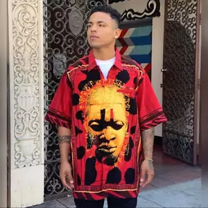 Camisa de hombre Pelle Pelle roja | negra | amarilla arte africano abotonada nueva con etiquetas - Imagen 1 de 6