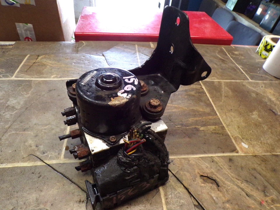 2001-2004 SEBRING STRATUS ABS ANTIBLOQUEO BOMBA FRENO ACTUADOR OEM Foto 1 de 4