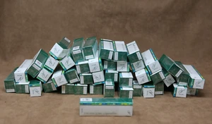 EMPTY Virginia Slims Superslims Cigarette Boxes Set of 50 Décor Art Collection - Picture 1 of 6