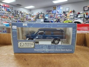 Brookfield Collectors Guild 1994 GMC Suburban 1:24 Scale Diecast Bank - Picture 1 of 4