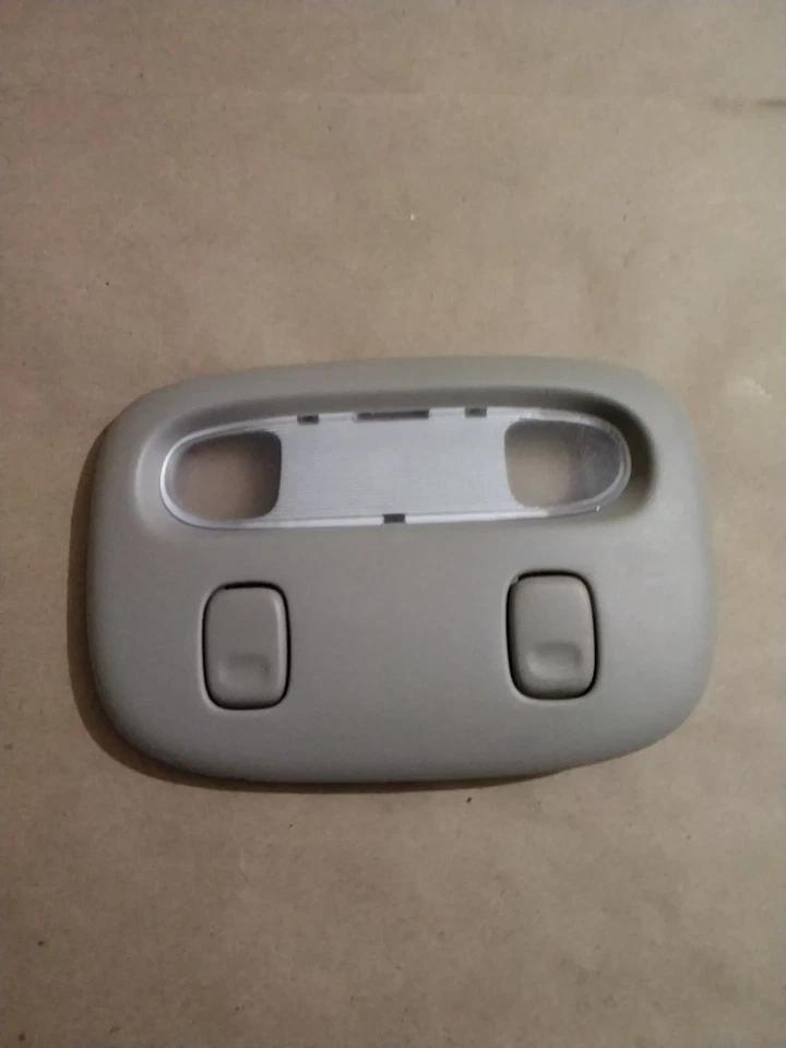 (98-02) LINCOLN TOWN CAR DOME MAP LIGHT ( F8VB-13776-A ) (OEM) - Image 1 of 4