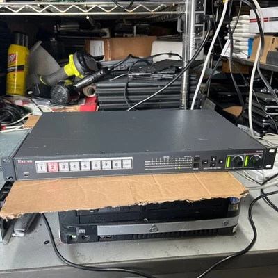 Extron IN1808 Seamless 4k Scaling Presentation Switcher Used Tested - Image 1 of 4