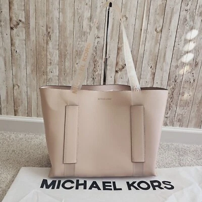 Bolso de Mano Michael Kors Imitación Cuero Transparente Logo Correas Rubor Rosa Desnudo Nuevo con Etiquetas Foto 1 de 4