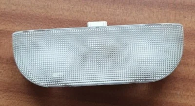 Chrysler Grand  Voyager 2000-08 Rear Compartment Lighting INTERIOR LIGHT LAMP  - Image 1 of 4