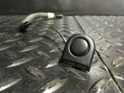 Dodge Caravan 2006 interruptor de control de tracción  Foto 1 de 4