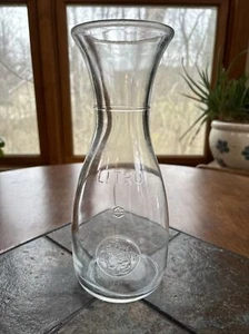 Vintage Litro Bormioli Rocco 1 liter Glass Wine Carafe Italy 32 230 - Picture 1 of 9