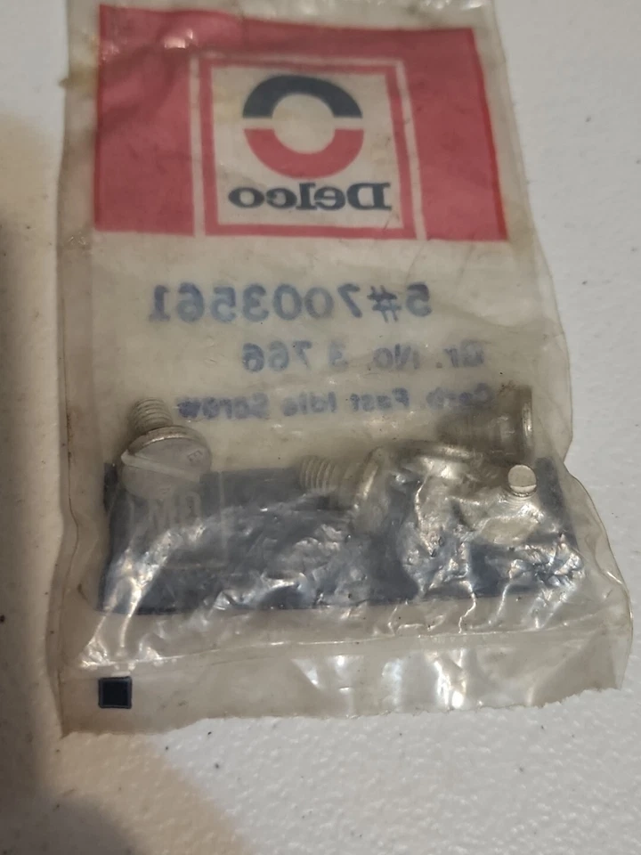 Paquete de 5 tornillos de leva de ralentí rápido Chevrolet, Buick, Pontiac, Olds 1949-77 #7003561 NOS Foto 1 de 1