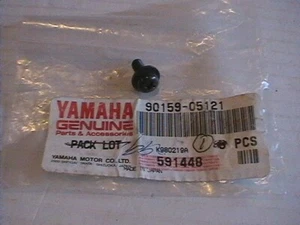 TORNILLO ORIGINAL YAMAHA CON ARANDELA 90159-05121 BW PW 80 YP250 YFM YZF CE CG CY SH - Imagen 1 de 2