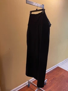 Neu mit Etikett Skims Kim K. formender langer Damenrock Schwimmen Onyx SW-SKT-0174 Größe 4X W17 - Bild 1 von 3