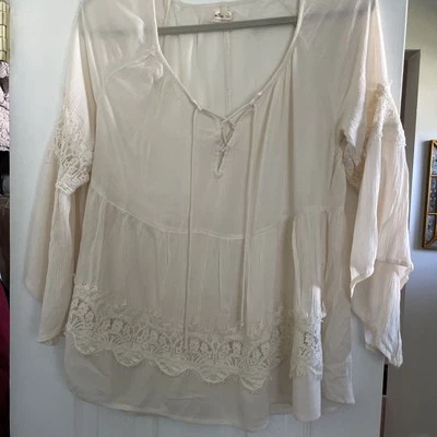 Top campesino romántico de encaje de gasa Hollister Boho S Foto 1 de 4