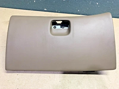 1994 95 96 97 HONDA ACCORD GLOVE BOX TAUPE NO LATCH - Image 1 of 4