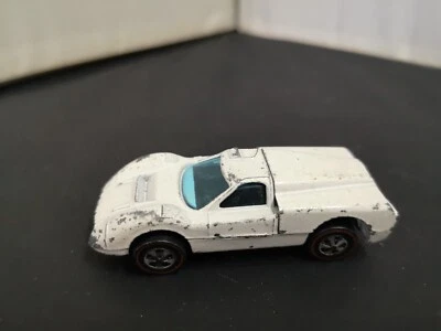 B280-HOT WHEELS REDLINE No6214 FORD J-CAR - Image 1 of 4