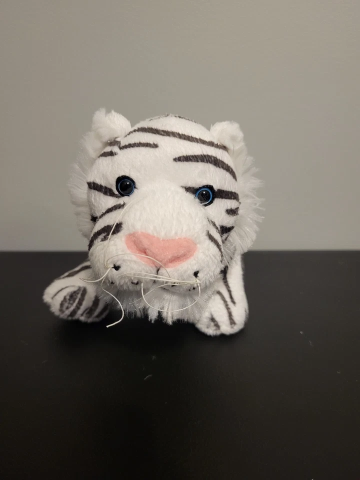 Webkinz White Tiger Plush HM614 GANZ Used White And Black (READ DESC) - Image 1 of 4