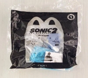 2022 McDonald's Sonic 2 The Hedgehog Sonic w/ Blue Bottom Happy Meal Toy NIP #1 - Picture 1 of 3