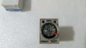 Omron H3Y-4 Timer 5 Second - Picture 1 of 3