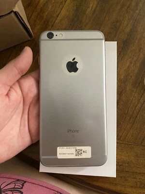 Apple iPhone 6s Plus - 64GB - Silver (Unlocked) A1634 (CDMA + GSM) - Image 1 of 3