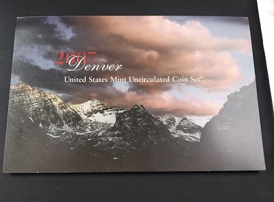 2007 D Uncirculated Mint Set | US Mint Set | UNC - Image 1 of 3