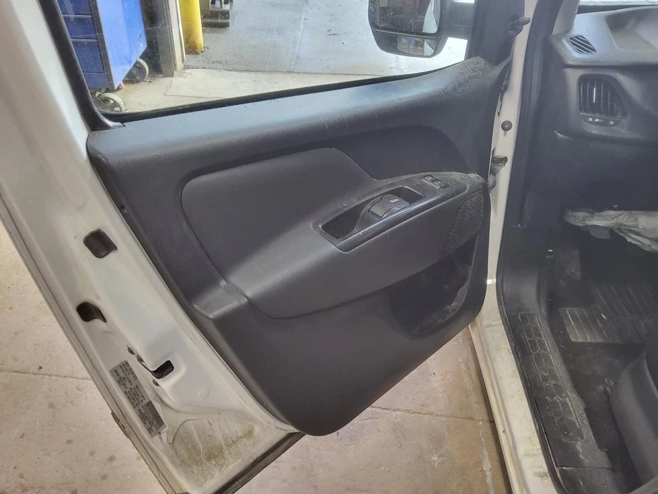 Ram ProMaster City 2020 Front Door Trim Panel 442073 Foto 1 de 1