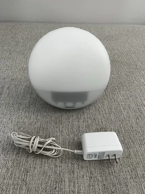 Philips Wake-Up Light Alarm Clock with Sunrise Simulation & Sunset Fading HF3510 - Image 1 of 4