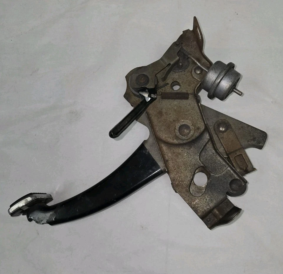 1968 Cadillac Deville Fleetwood Emergency Brake Pedal Assembly OEM GM - Image 1 of 4