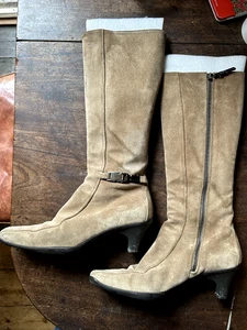Par de Botas de Gamuza PRADA Marrón Vintage Talla 37 1/2 Excelente Estado - Imagen 1 de 2