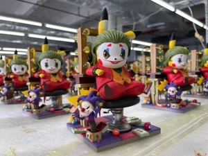 Poker Face Studio Joker Pikachu modello in resina verniciata limitata GK nuovo giocattolo in stock - Foto 1 di 12
