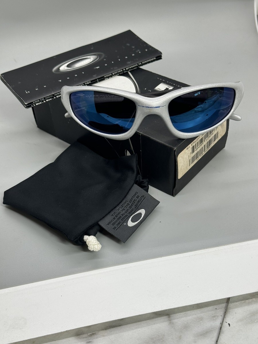 Oakley Straight Jacket Sunglasses for Men for sale | eBay Oakley Straight Jacket Sunglasses for Men for sale | eBay