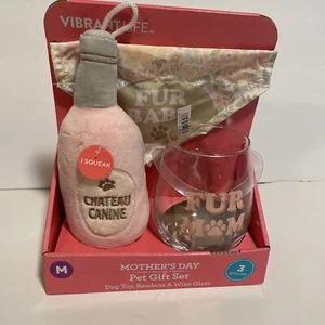 Vibrant Life Pet Mother's Day Gift Set Dog Squeak Toy Bandana Wine Glass - New - Picture 1 of 4