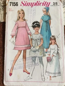 1960s Simplicity Bridesmaid Pattern Girl Size 7. - Picture 1 of 2