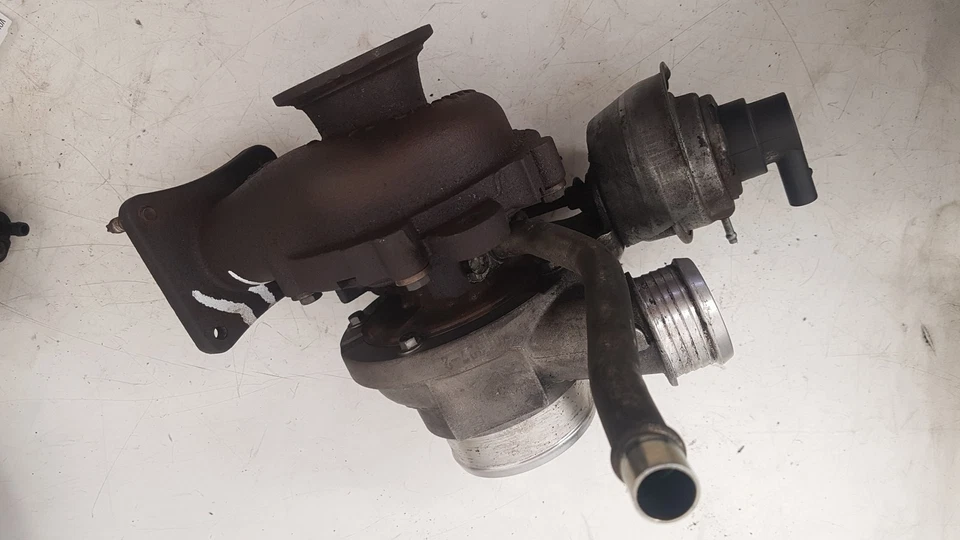 CARGADOR TURBO VOLVO XC70 V70 S80 2.0 D3 DIÉSEL 5 CILINDROS 2010-15 31331331 GTC1444VZ Foto 1 de 4