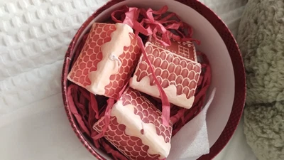 Laura Ashley New Boxed 3 Gingerbread Candles - Image 1 of 4