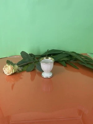 antikes Porzellan Königszelt Charlotte Goldrand Dekor 7095 Eierbecher - Bild 1 von 4