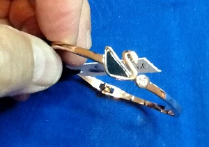 LAKELAND BRACELET, NEVER WORN, BLACK SWAN W / SYNTHETIC DIAMONDS 121522B - Picture 1 of 10