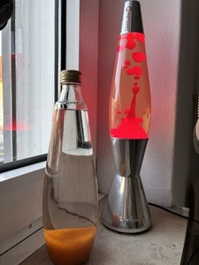 Original Mathmos Lavalampe Mit zwei klaren Füllungen Rot Orange - Bild 1 von 5