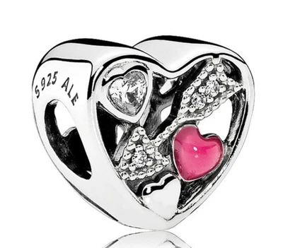 Auténtico Pandora Golpeado Por Amor Dije Corazón Esterlina Cuentas Estrás Retirado Foto 1 de 4