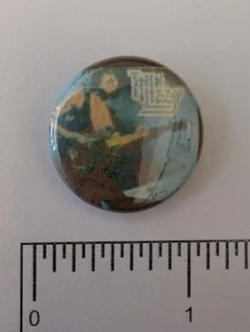 Thin Lizzy:   Original 1970s Badge/Button  some marking - Imagen 1 de 3