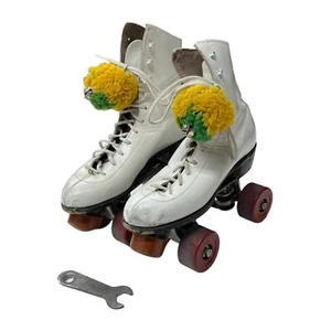 Chicago Women's 6 Vintage White Leather Roller Derby Skates w/ Wrench Pom Poms - Picture 1 of 16