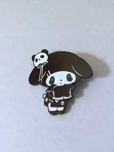 Sanrio My Melody Halloween Gothic Ed. Emaille Pin ** US-Verkäufer ** - Bild 1 von 2