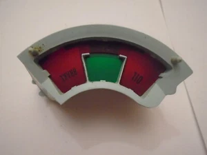1967 1968 GM CAMARO FIREBIRD  OIL BRAKE TURN SIGNAL WARNING LIGHT LENS & HOUSING - Imagen 1 de 6