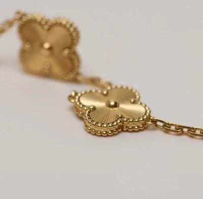 Van Cleef & Arpels Vintage Alhambra Guilloche bracelet gold - Image 1 of 4